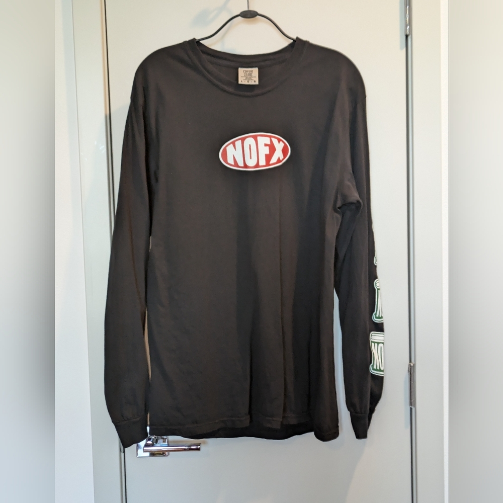 NOFX Men's long sleeve shirt size Large
